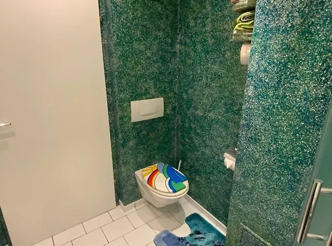 아파트 Ferienwohnung Holiday *