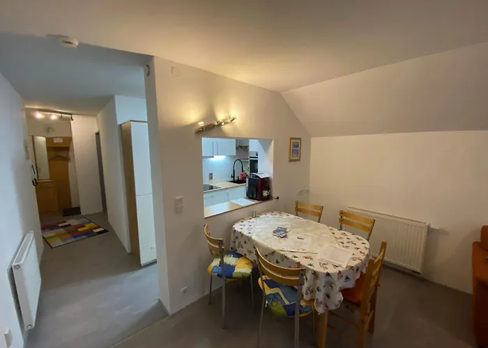 아파트 Ferienwohnung Holiday